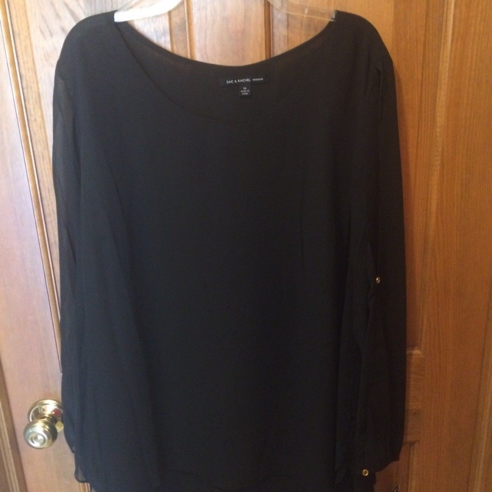 Zac & Rachel Woman High-Low Cold Shoulder blouse
