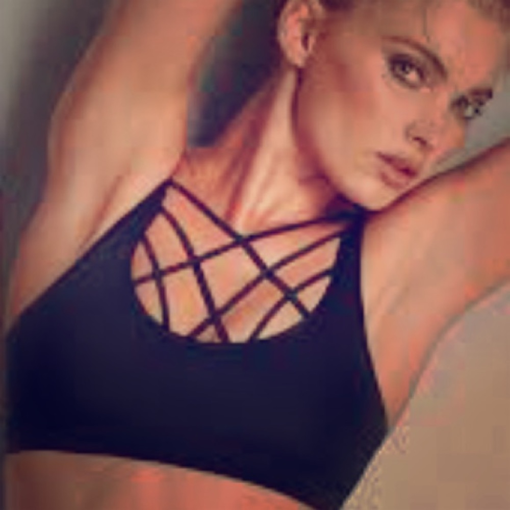 Victoria’s Secret Sports Bra!