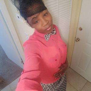 Meet your Posher, Patrice