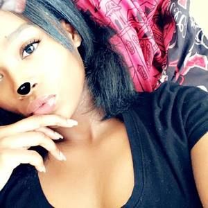 Meet your Posher, Tiara