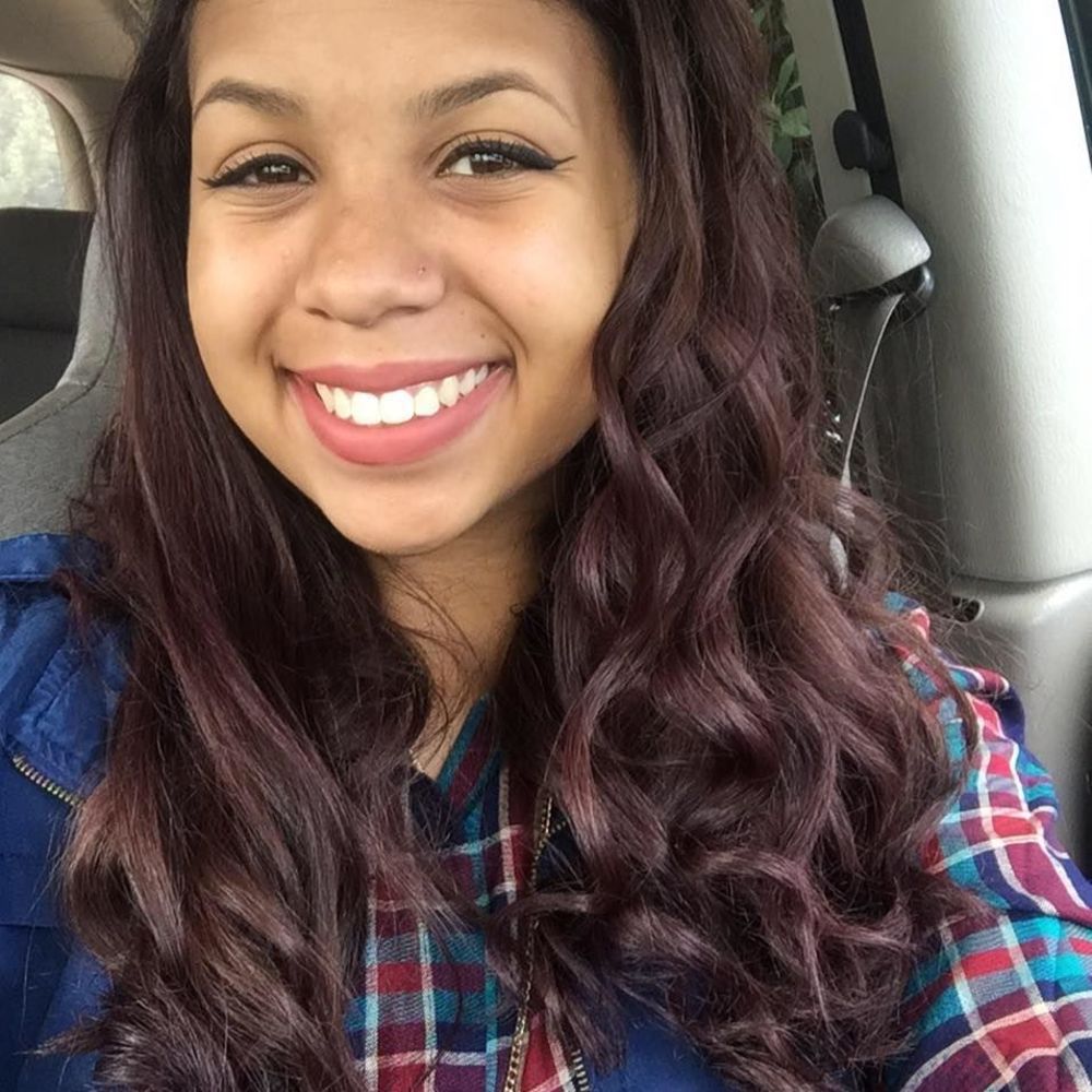 Meet your Posher, Aleisha