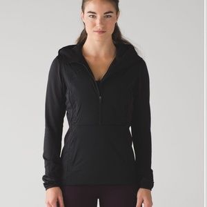 Lululemon run for cold half zip NWT size 10