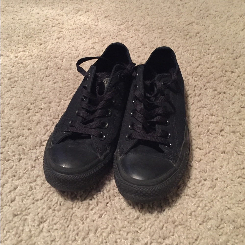 Black Converse