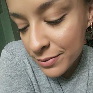 Meet your Posher, Isabela