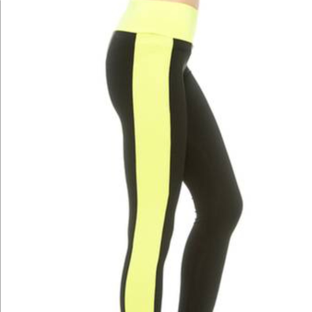 FLEX 33 full length leggings. NWT