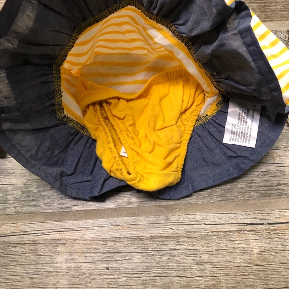 🎀 New Cat & Jack Striped Dress Size Newborn - Picture 3 of 4