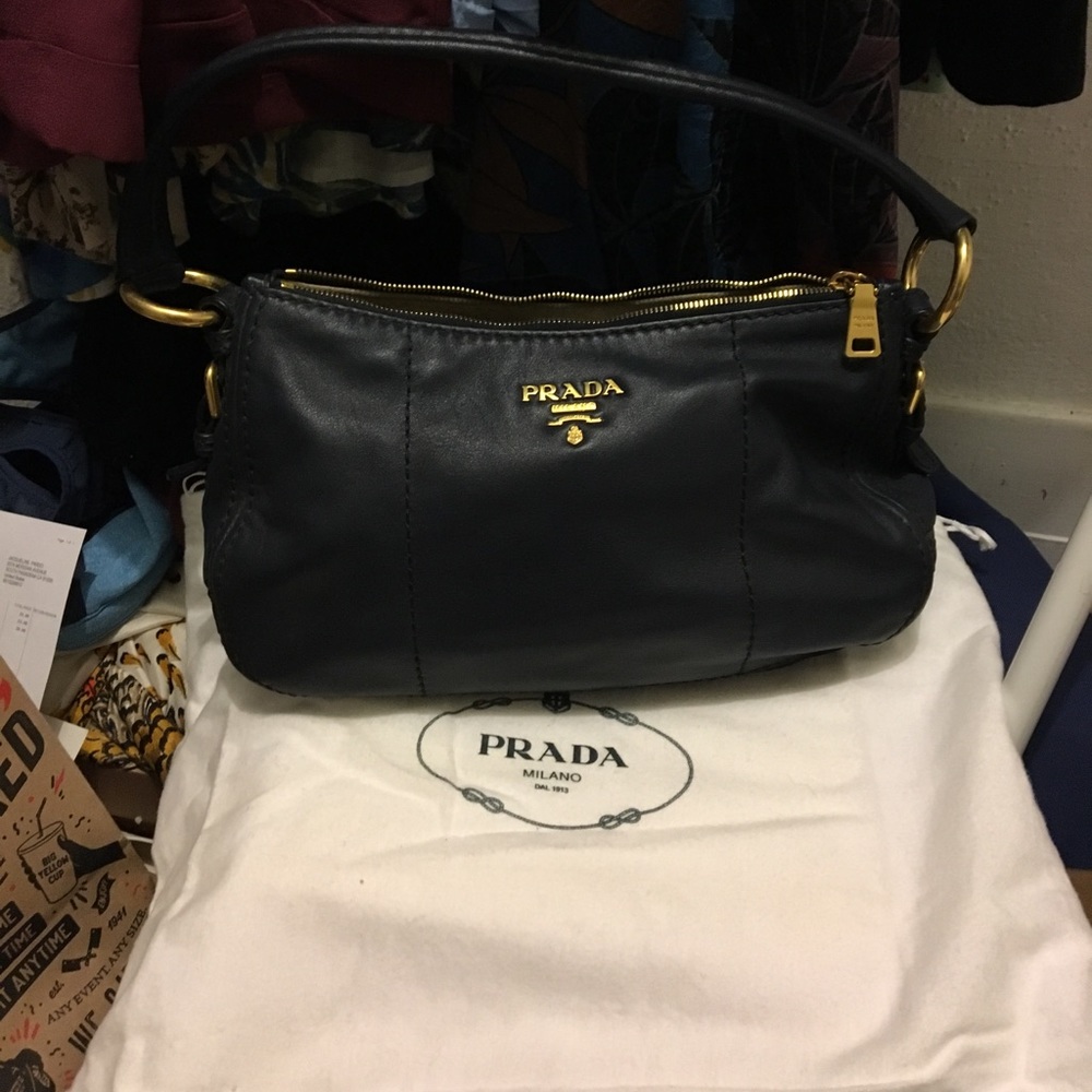Beautiful Navy Prada handbag