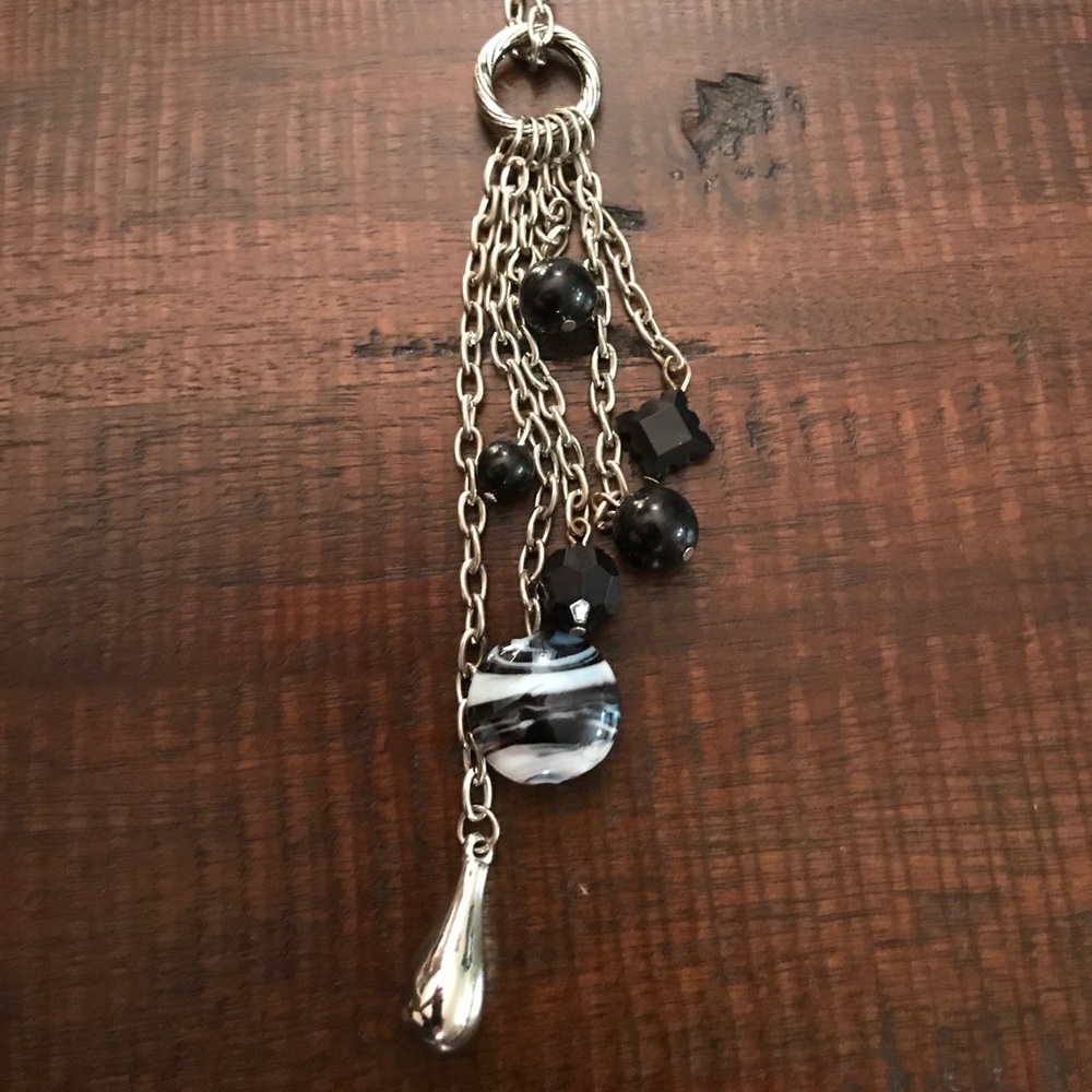 ‼️LAST DAY‼️NWT~ Pendant Necklace & Earrings - Picture 2 of 5
