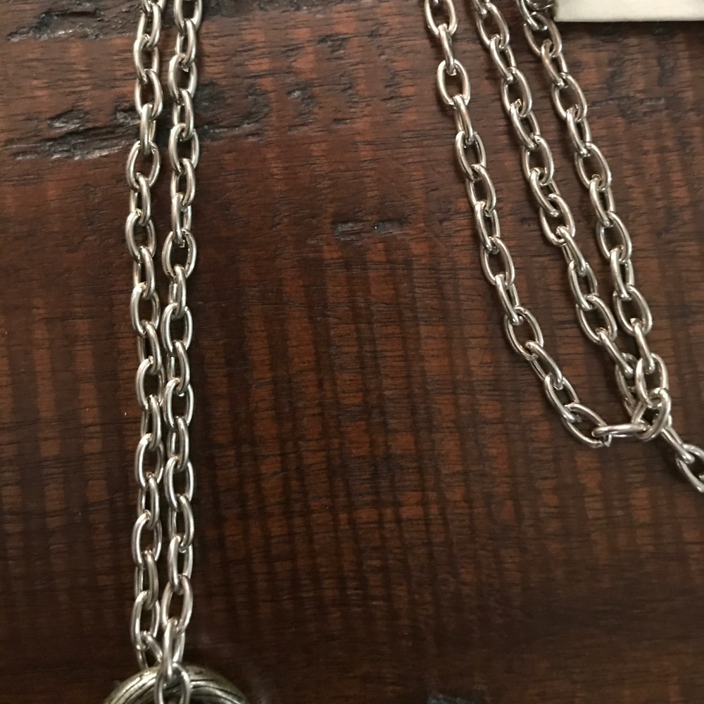 ‼️LAST DAY‼️NWT~ Pendant Necklace & Earrings - Picture 5 of 5