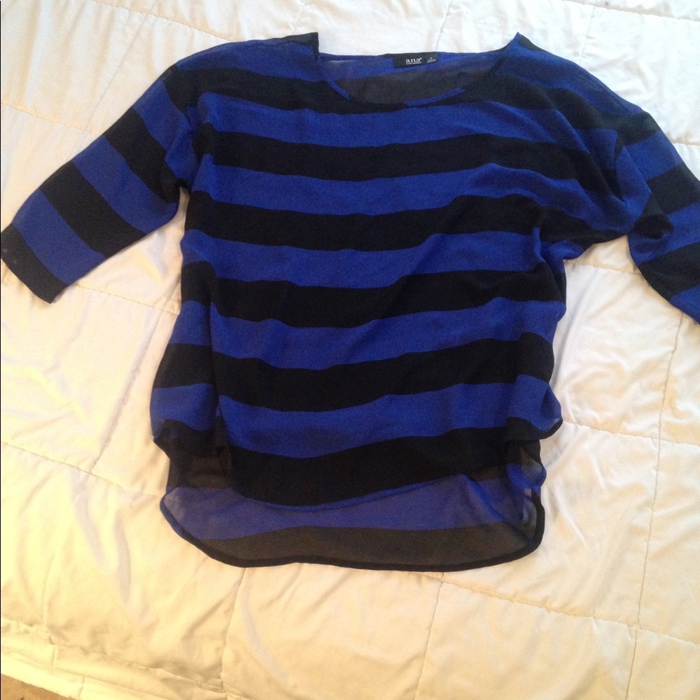 A bold blue and black sheet a.n.a top