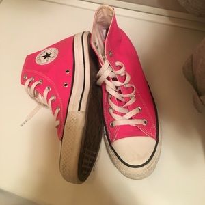 Pink converse
