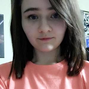 Meet your Posher, Cecily