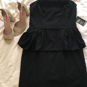 ⚫️Express Peplum Black Dress ⚫️