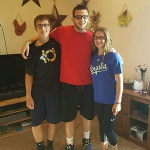 Meet your Posher, Larry