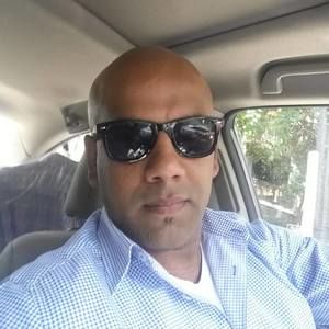 Meet your Posher, Saqib