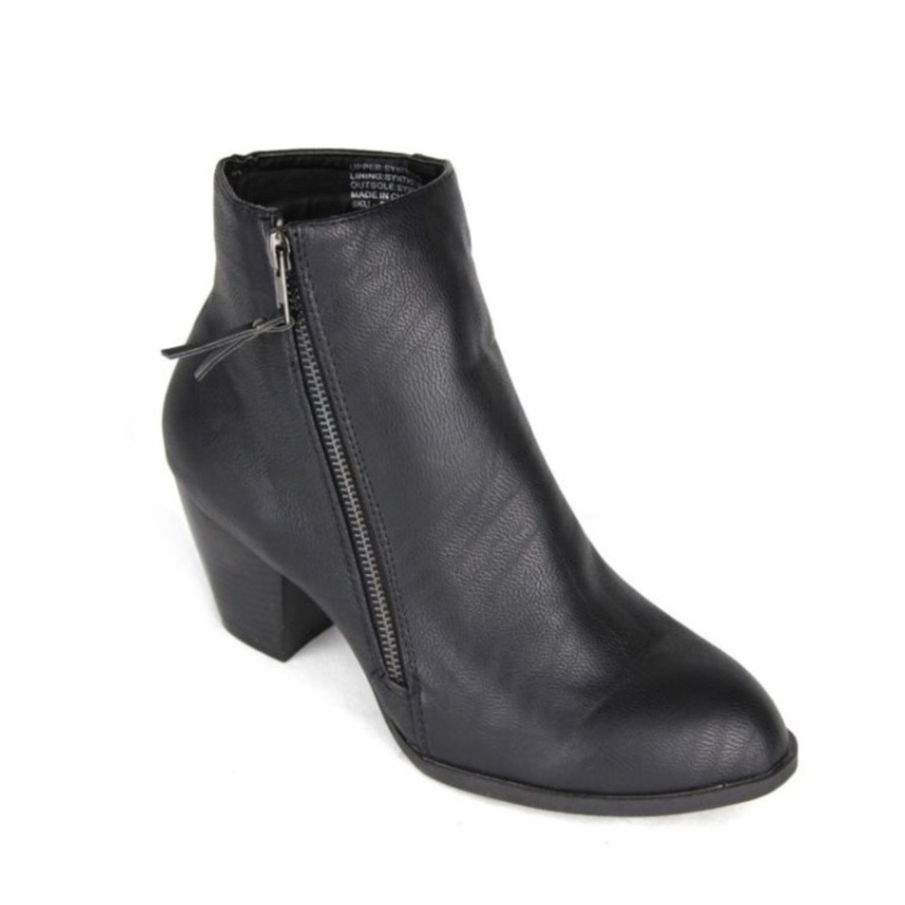 New Black Heeled Ankle Boot