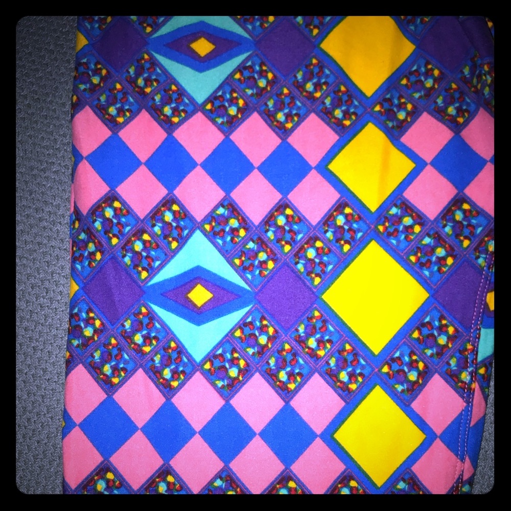 LulaRoe Leggings
