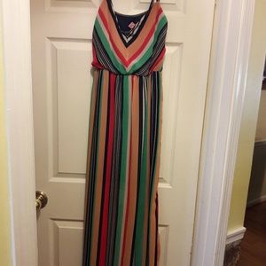 Women's Multi-Colored Maxi Dress Size Large