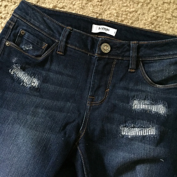 Kensie Skinny Jeans - Picture 2 of 6