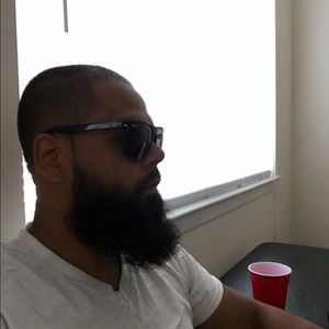 Meet your Posher, George