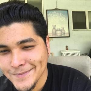 Meet your Posher, Derek