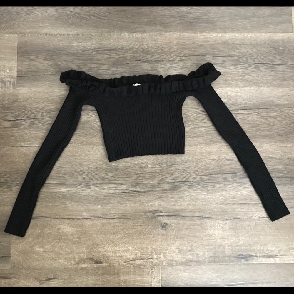 black knit off shoulder crop long sleeve top shirt - Picture 2 of 7