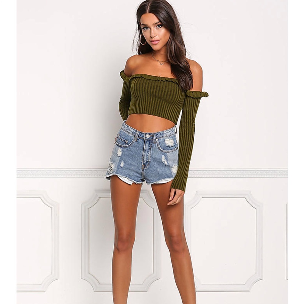 black knit off shoulder crop long sleeve top shirt - Picture 5 of 7