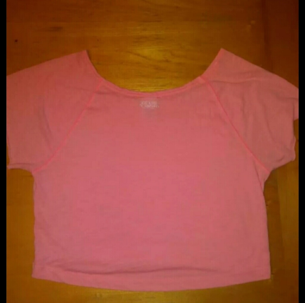 Vs pink crop top