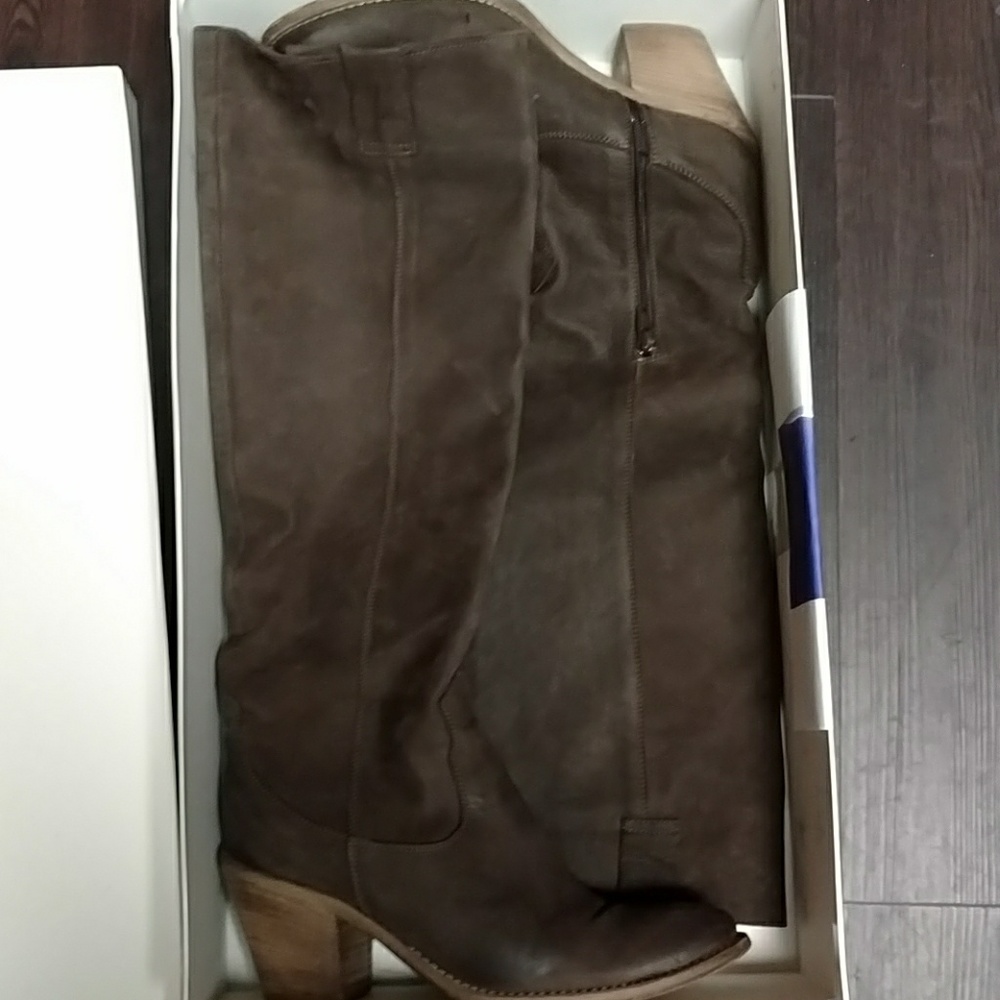 Trotta & Pagano, Italian, Brown Suede knee boots