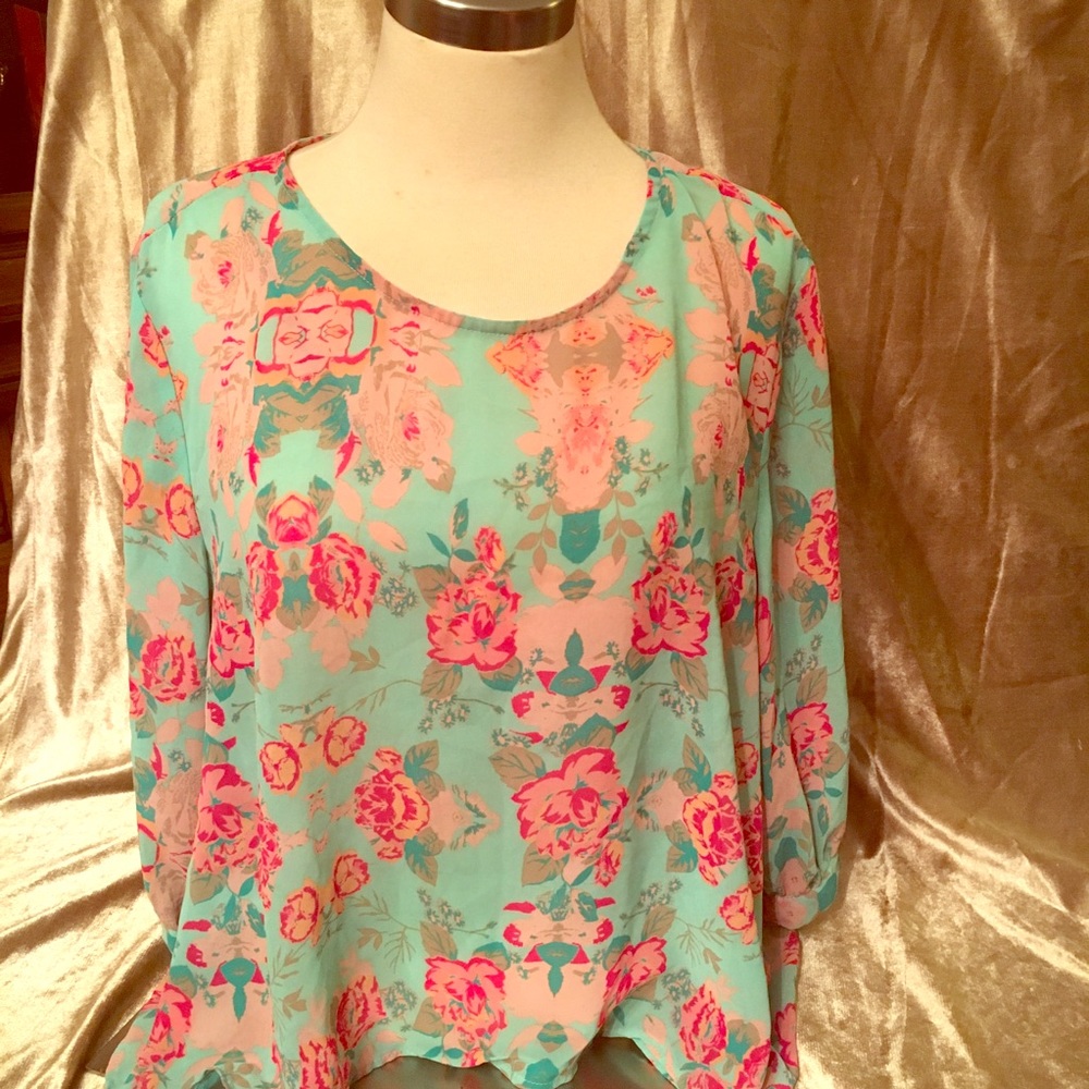 Forever 21 floral top