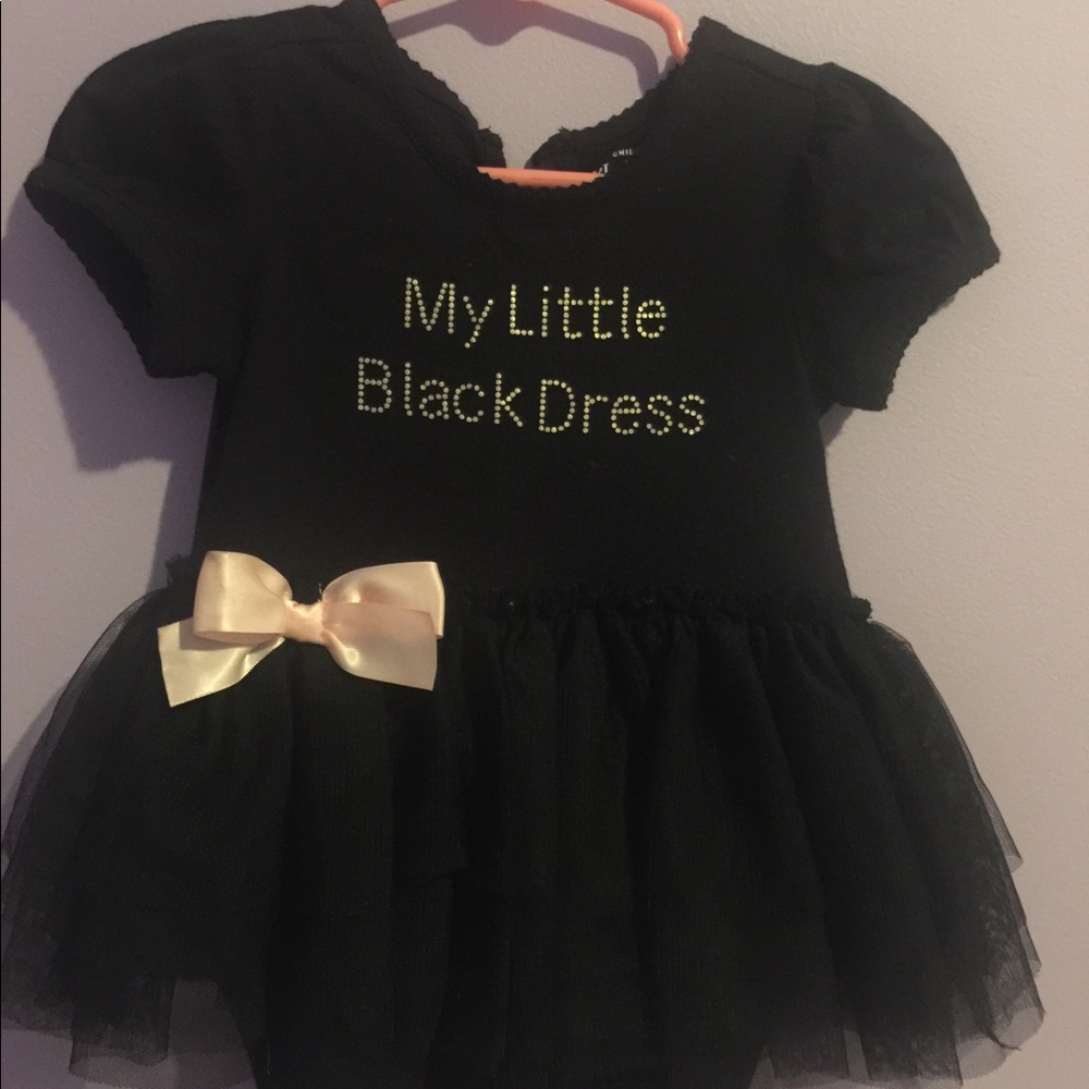 Little black dress🚫🚫SOLD 🚫🚫