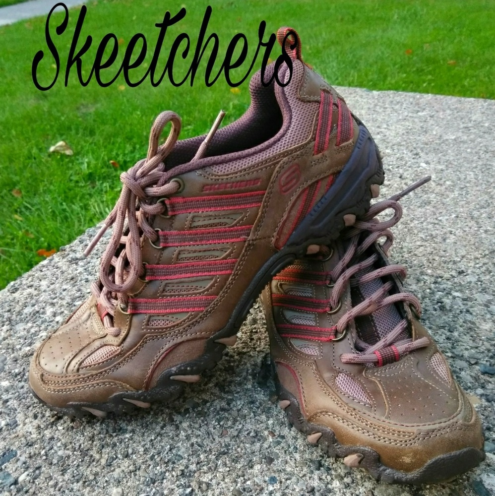 Sketchers shoe
