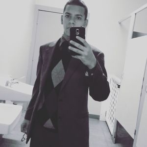 Meet your Posher, Jonathan