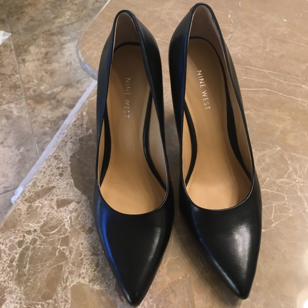 Nine West pumps