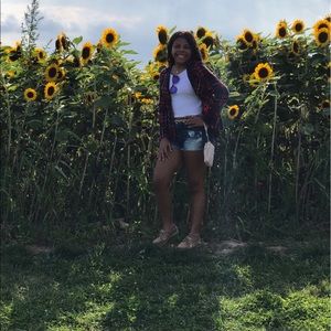 Meet your Posher, Abigail