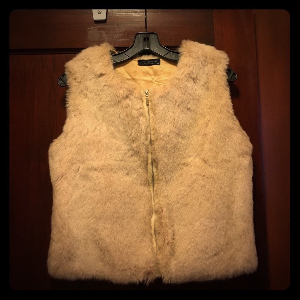 Faux fur Italian Fall and Winter sweater vest