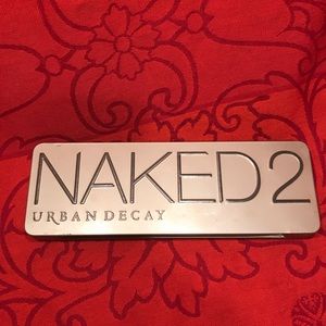 Urban Decay Naked2 eyeshadow palette