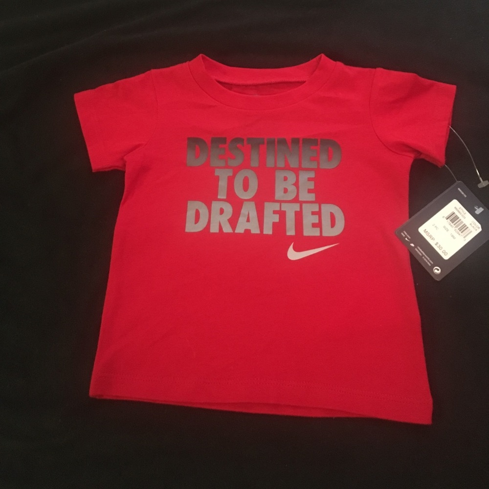 Nike T-shirt
