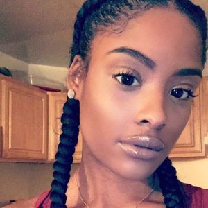 Meet your Posher, Shai'hunting