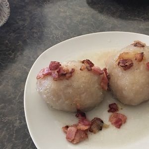 Meet your Posher, Mira