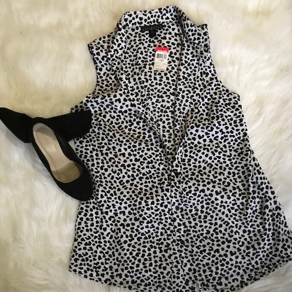 Short sleeve dress shirt - Picture 1 of 1