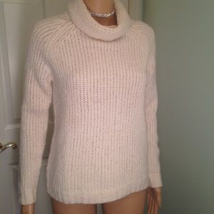 Banana republic cream cowl neck sweater