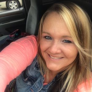 Meet your Posher, Kasey