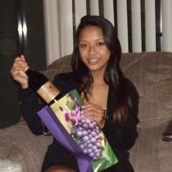 Meet your Posher, Thuy-vy - Picture 1 of 1