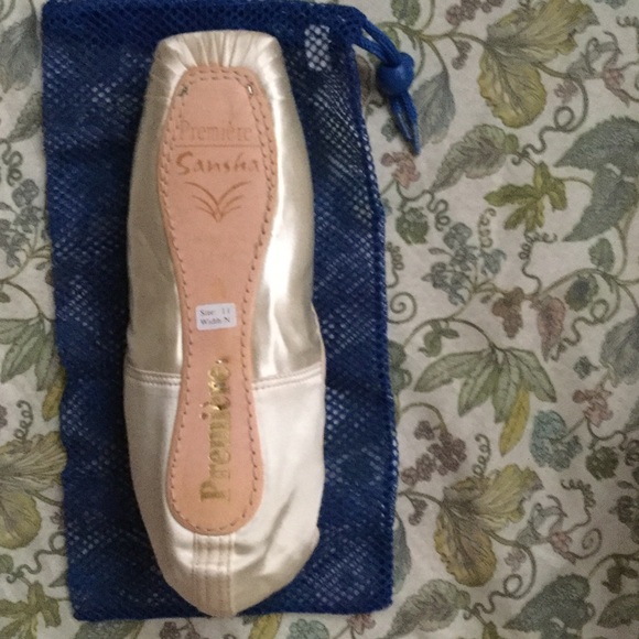 NWT Sansha Premiere Pointe Shoe - Picture 3 of 3