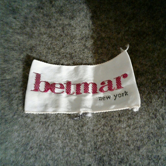 35.00 - Picture 3 of 4