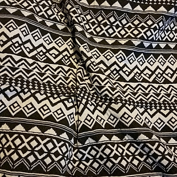 Aztec Dress - Picture 2 of 4