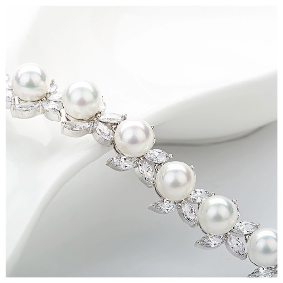 💜 Swarovski Crystals Elizaveta Pearl Set - Picture 5 of 6