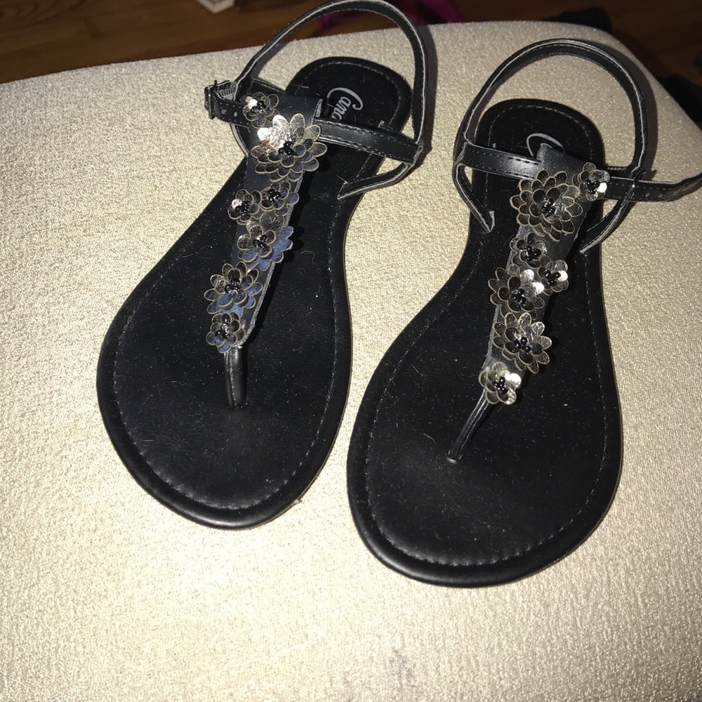 CANDIES SANDALS