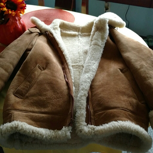 Pat Garet Shearling Leather Coat - Picture 7 of 7